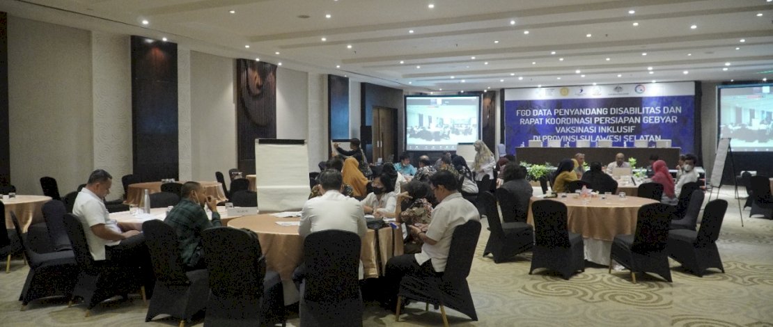 Lokakarya Manajemen Data dan Persiapan Penyelenggaraan
Gebyar Pekan Vaksinasi Inklusif di Sulsel, Rabu, 22 Juni 2022. Lokakarya Manajemen Data dan Persiapan Penyelenggaraan
Gebyar Pekan Vaksinasi Inklusif di Sulsel, Rabu, 22 Juni 2022.