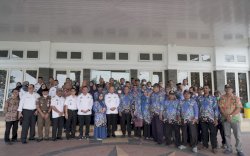 Bupati Lepas Pengurus KTNA Luwu Ikuti Ajang Pra Penas di Maros