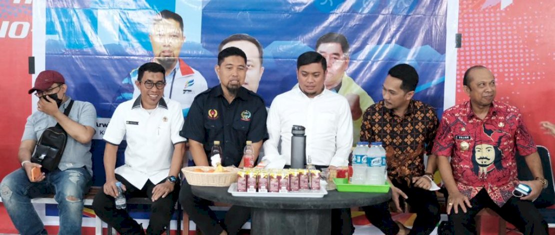 Bupati Gowa Saksikan Langsung Atlet Bulutangskis Gowa di POPDA Sulsel