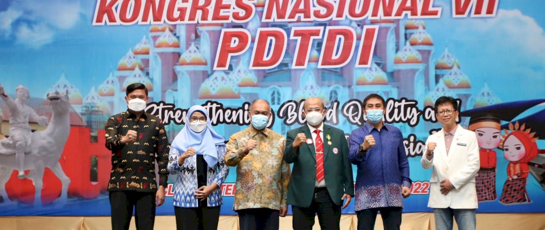 Ketua PMI Sulsel Ajak PDTDI Selesaikan Persoalan Stok Darah di Indonesia