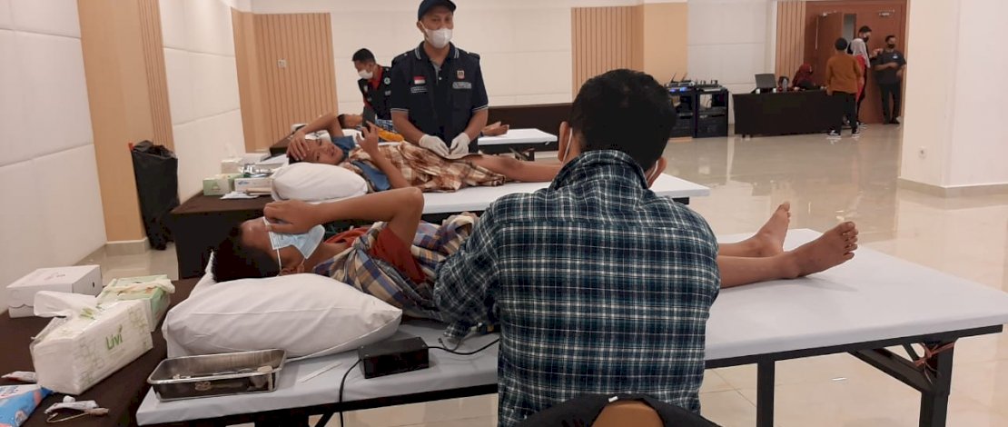 110 Orang Anak Ikut Khitanan Massal Di Claro Hotel Makassar