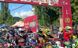 Ribuan Rider Dilepas Bupati Luwu, Latber Trail Polres Luwu Ramai Lancar
