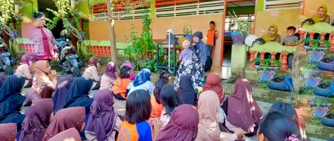 Peringati Hari Buku Sedunia, Dongkel Dispustaka Makassar Sapa Murid SD Inpres Panaikang Peringati Hari Buku Sedunia, Dongkel Dispustaka Makassar Sapa Murid SD Inpres Panaikang