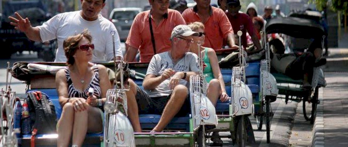 Pariwisata Kembali Bergeliat, Kunjungan Wisman ke Indonesia Meroket 1.382 % Pariwisata Kembali Bergeliat, Kunjungan Wisman ke Indonesia Meroket 1.382 %