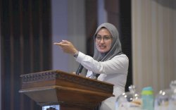 Bupati Lutra Langsung Respon Soal Ruas Jalan Rusak yang Viral