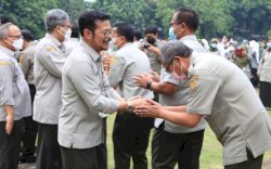 Hari Pertama Kerja, Mentan SYL Ajak Pegawai Lebih Semangat
