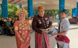 Pemkab Maros Distribusikan Belasan Ribu Seragam Sekolah