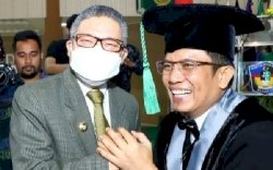 Hadiri Pengukuhan Prof Zakir Sabaran, Taufan Pawe Ajak  Bangun Daerah