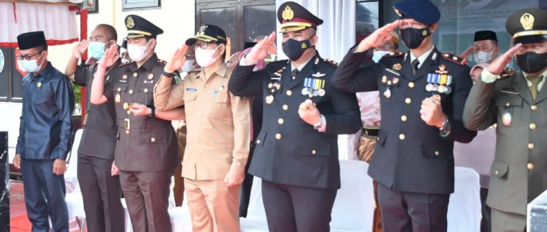 Hadiri HUT Bhayangkara, Wakil Bupati Lutra: Momentum Refreshing dan Evaluasi