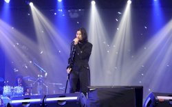 Rayakan Kehadiran Vokalis Muslim, Dewa 19 Bakal Berangkat Umrah