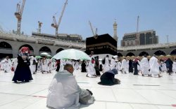 Cuaca  Ekstrem di Arab Saudi, Jamaah Haji Indonesia Diserang Heat Stroke, Untung ada Ini... 
