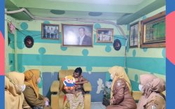 Plt Kadis PPKB Kunjungi Anak Stunting, Usia 1,2 Tahun Berat Hanya 6 Kg