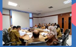 Plt Kadis PPKB Makassar Pimpin Rapat Bersama TPK