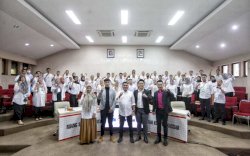 Hadirkan Wira Saleh, Kabag Prokopim Buka Pelatihan Keprotokoleran dan MC Lingkup Pemkot Makassar