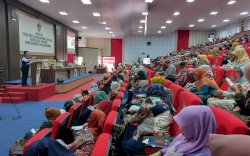 Jadi Narasumber Literasi Digital, Devo Khaddafi: Manfaatkan Sosial Media untuk Hal Positif