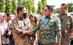 Abdul Hayat Gani Hadiri Monev Penanganan PMK Se Sulawesi