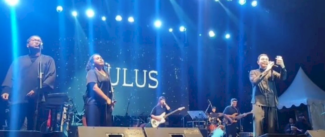 Grip Fest.IN Sukses Datangkan Tulus dan Vierratale, Pangdam Hasanuddin: Mereka Sangat Menghibur Grip Fest.IN Sukses Datangkan Tulus dan Vierratale, Pangdam Hasanuddin: Mereka Sangat Menghibur