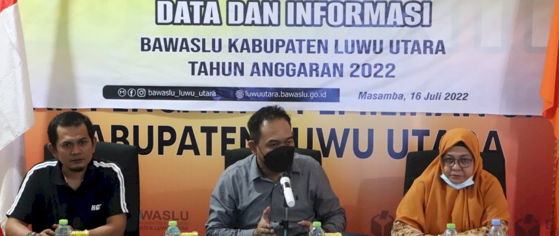 Bawaslu Lutra Gelar Peningkatan Kapasitas Layanan Data dan Informasi