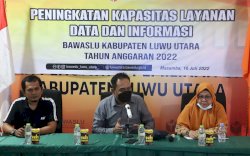 Bawaslu Lutra Gelar Peningkatan Kapasitas Layanan Data dan Informasi
