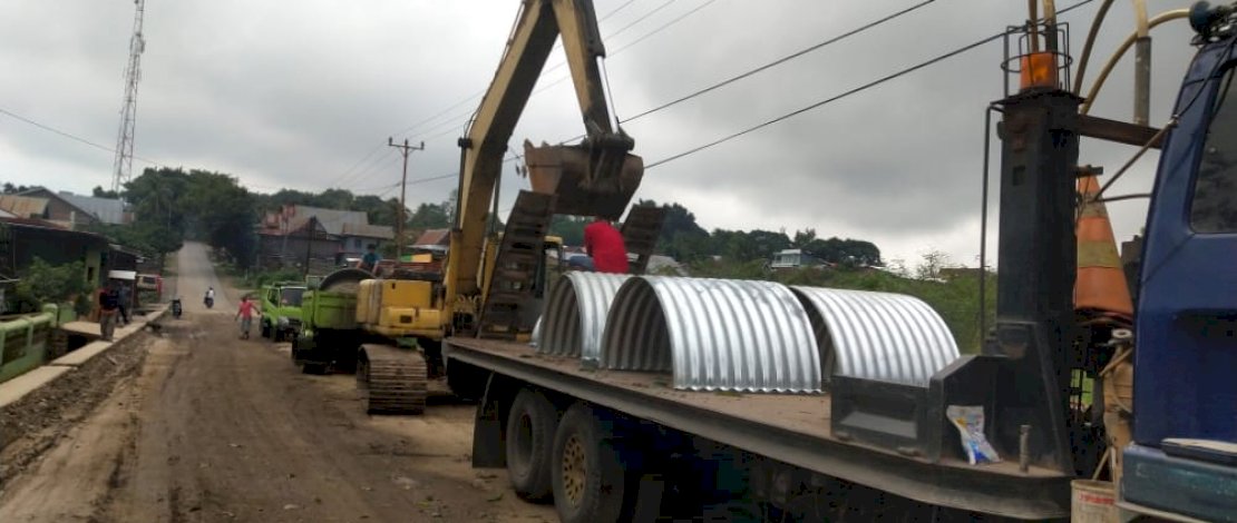 Penanganan ruas Boro yang berada di Desa Rumbia, Kecamatan Rumbia, Kabupaten Jeneponto.