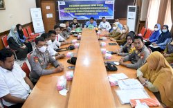 Bupati Lutra Minta Stakeholder Massifkan Sosialisasi Pencegahan Kekerasan Perempuan dan Anak