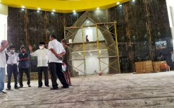 Taufan Pawe Tinjau Progres Pembangunan Masjid Terapung BJ Habibie