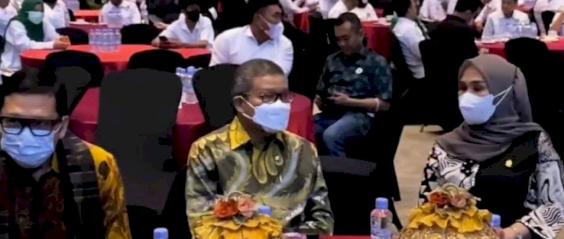 Taufan Pawe Hadiri Pelantikan Pengurus MW KAHMI Sulsel