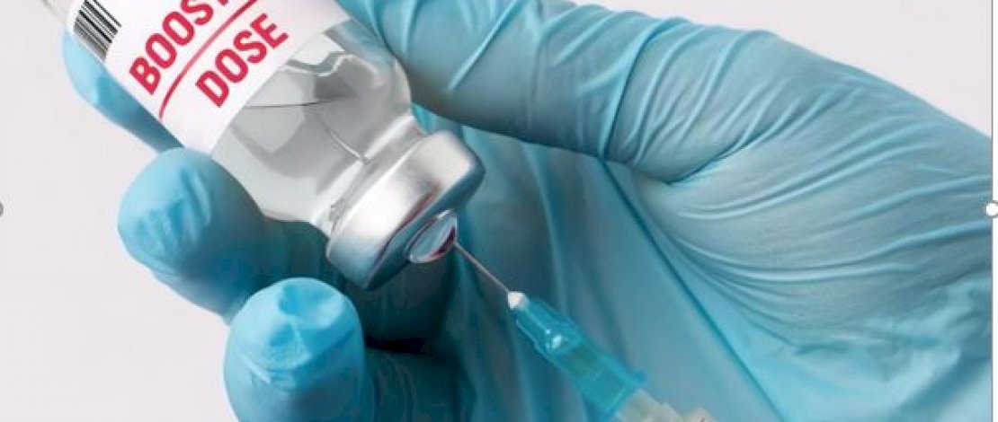 Taufan Pawe Instruksikan Diskes dan Satgas COVID-19 Terus Laksanakan Vaksinasi Booster