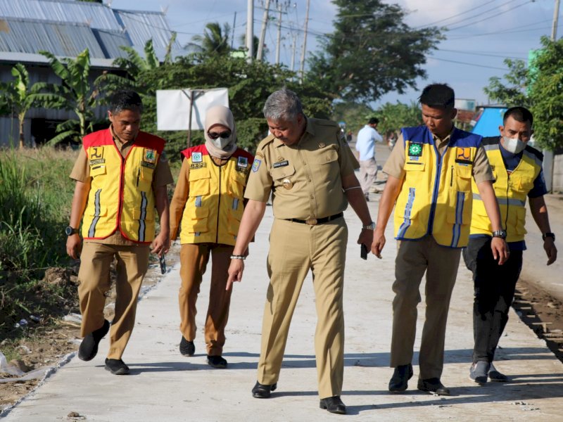 Bupati Pinrang Pantau Pengerjaan Ruas Jalan