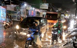 Makassar Diguyur Hujan, Danny Instruksikan Siaga Banjir