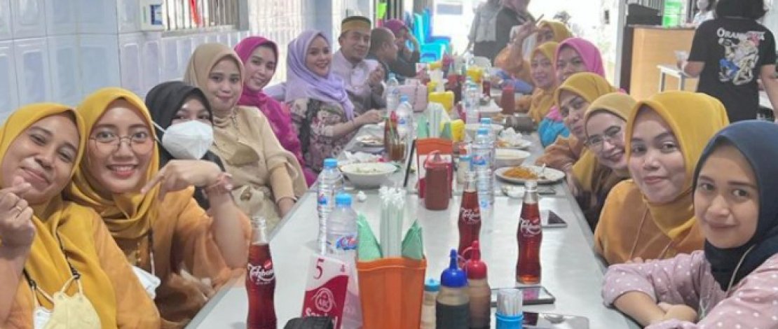 Bappeda Makassar Rayakan Hari Kebudayaan dengan Bersantap Siang di Mie Anto