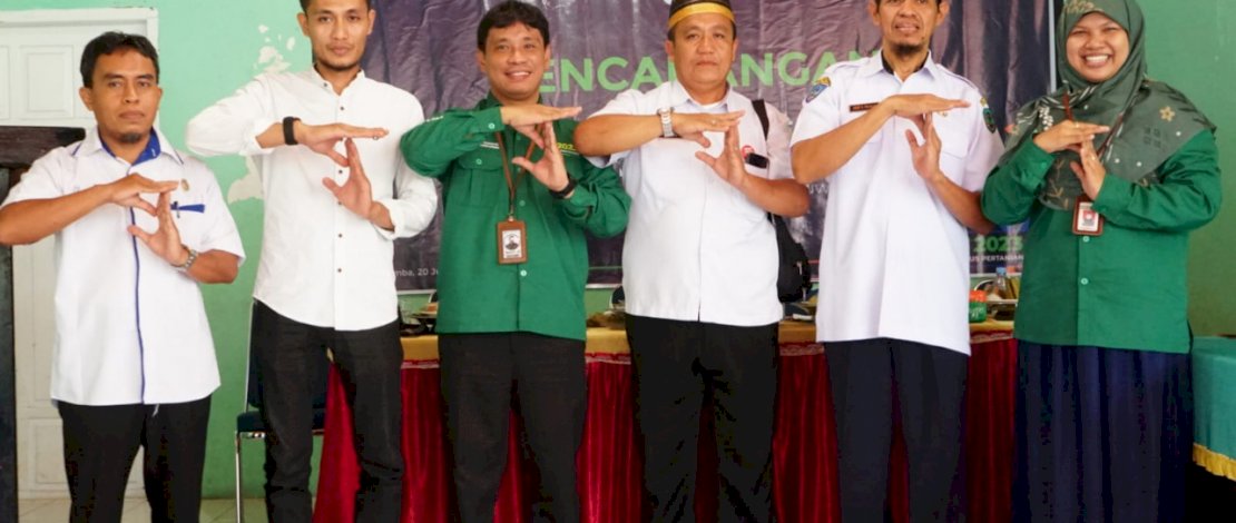 Pencanangan Desa Baloli sebagai Desa Cantik, di Kantor Desa Baloli, Rabu, 20 Juli 2022.