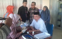 Diinisiasi Dokter Fadli Ananda, Serambi Sehat Masjid Mulai Ramai Dikunjungi Warga