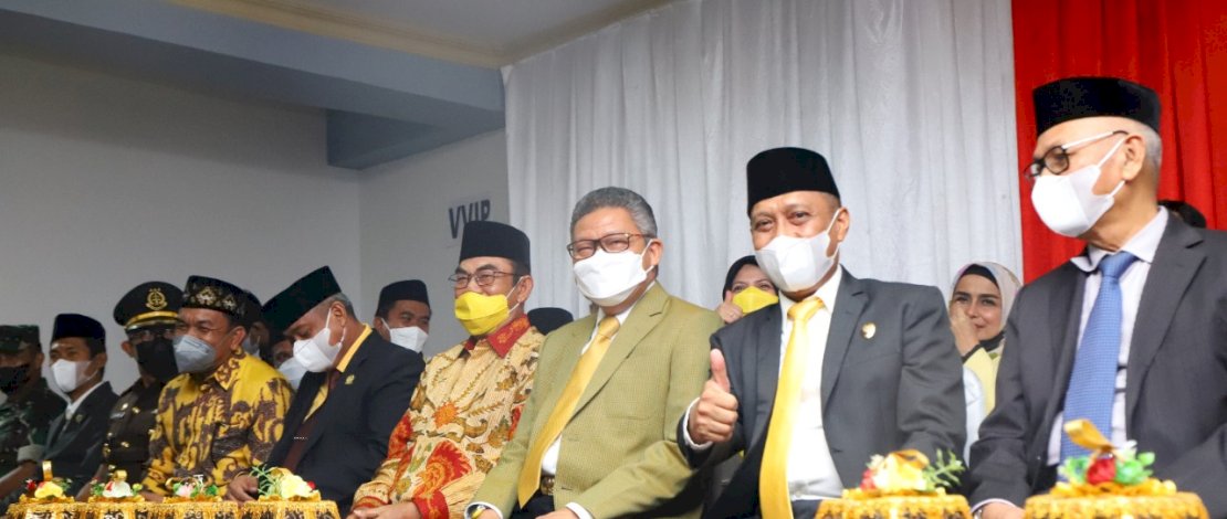 Kisruh di 'Pohon Beringin' Sulsel, Upaya Kadir Halid Guncang Taufan Pawe, Pleno Ilegal Hingga Pengrusakan Kantor Kisruh di 'Pohon Beringin' Sulsel, Upaya Kadir Halid Guncang Taufan Pawe, Pleno Ilegal Hingga Pengrusakan Kantor