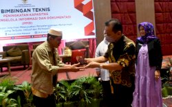 PPID Dinas PMD Luwu Utara Dinobatkan sebagai Peserta Terbaik Bimtek PPID Tingkat Provinsi