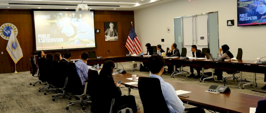 pertemuan akademisi dan ilmuwan lintas universitas yang bernaung di NSF dengan Danny Pomanto di Washington DC, Amerika.
