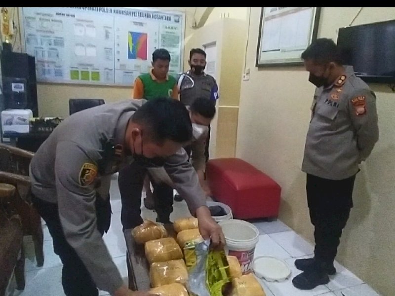 Polisi Gagalkan Penyelundupan Sebelas Kg Sabu di KPN Parepare