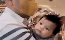 Raul Lemos Ajak Ameena Makan Malam, Ekspresi Sang Bayi Bikin Netizen Gemas