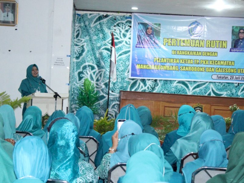 Lantik 3 Ketua TP PKK Kecamatan, Irma Adriani Minta Fokus Tangani Stunting