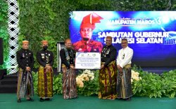 Dorong Kedaulatan Ekonomi dari Desa, Gubernur Revitalisasi Kawasan Rammang-rammang