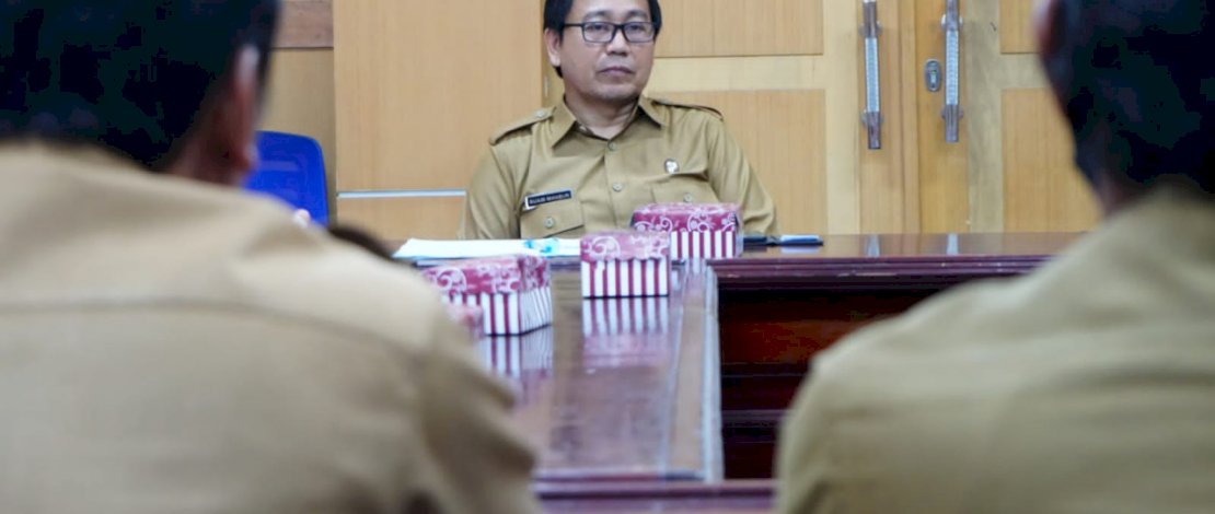 Wakil Bupati Luwu Utara, Suaib Mansur, saat memimpin Rakor Germas dan Tim Pembina UKS/M, kemarin, Selasa, 26 Juli 2022.