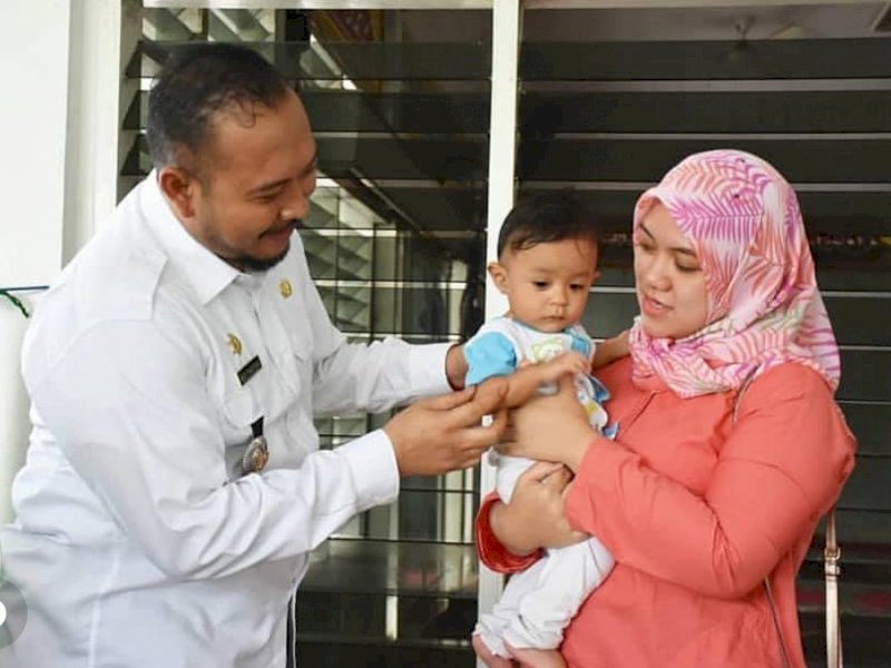 Bulan Imunisasi, Ketua TP PKK Kecamatan Panakkukang Ajak Warga Bawa Anak Ke Posyandu