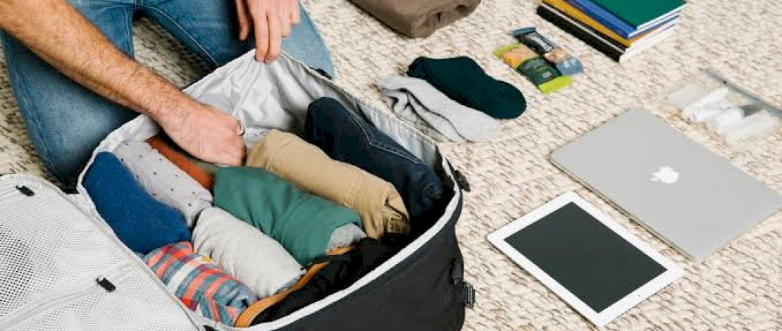 Tips Packing Simpel Saat Traveling, Salah Satunya Siapkan Wadah Pakaian