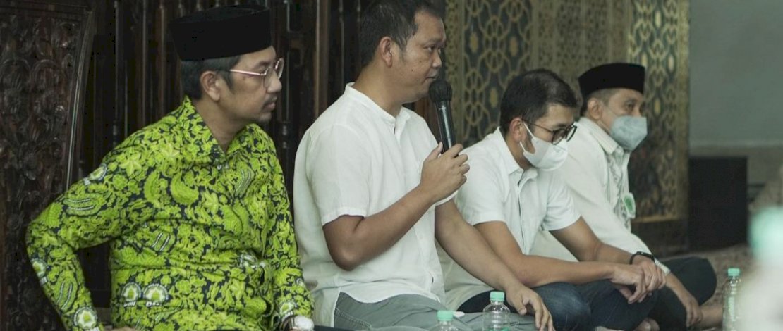 Ketua Indonesian Islamic Youth Economic Forum (ISYEF) Sulsel, dr Fadli Ananda SpOG MKes, mengajak umat muslim untuk introspeksi diri, pada momentum Tahun Baru Islam 1444 H ini. Ketua Indonesian Islamic Youth Economic Forum (ISYEF) Sulsel, dr Fadli Ananda SpOG MKes, mengajak umat muslim untuk introspeksi diri, pada momentum Tahun Baru Islam 1444 H ini.