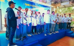 Kukuhkan Pengurus Angkatan 98 IKA SMAN 6 Makassar, Ini Pesan Rudianto Lallo