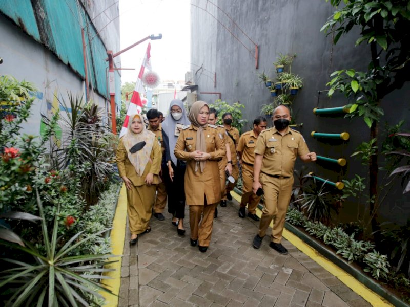 Fatmawati Rusdi Sisir Lorong Wisata Onta Lama, Sapa Warga Minta Tingkatkan Produktivitas 