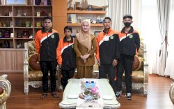 Lepas Atlet Paperda, Bupati Lutra Minta Pemain Percaya Diri 