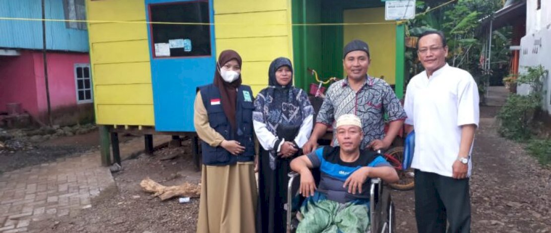 BKPRMI Sulsel Salurkan Insentif Guru Mengaji Gubernur Kepada Difabel