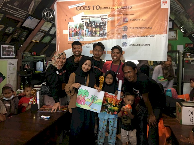 #Gerakan1001Buku- RBAS Ajak Anak-anak di Rammang-rammang Belajar Kreatif 
