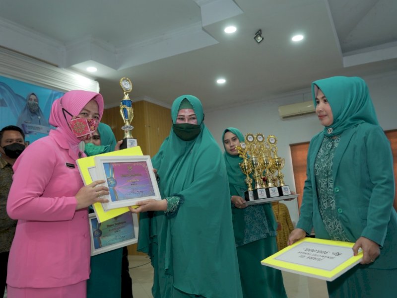 Bupati Luwu Apresiasi Kinerja PKK Bantu Pemerintah Wujudkan Kesejahteraan Keluarga